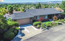 733 Daffodil Way, Concord, CA 94518
