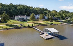 29601 Timber Loop, Edwards, MO 65326