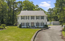 2 Moore Terrace, Cape May Court House, NJ 08210