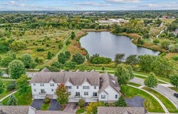 234 Bennett Drive, Carol Stream, IL 60188