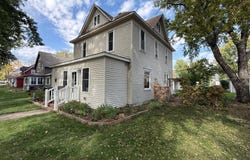 250 11th Avenue, Granite Falls, MN 56241