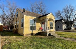 1702 NW 1st Avenue, Mineral Wells, TX 76067