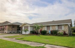 1620 MAPLEWOOD Drive, Harvey, LA 70058