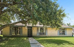 139 KINGSTON Drive, Slidell, LA 70458