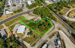 3208 W Loop 281, Longview, TX 75604