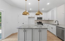 98 Selkirk Drive, Bella Vista, AR 72715