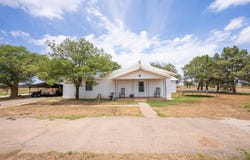8503 E County Rd 5500, Idalou, TX 79329