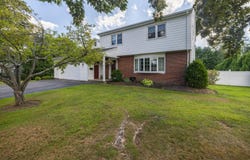 6 Champlain Avenue, Lewiston, ME 04240