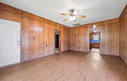 700 N 3rd Street, McGregor, TX 76657