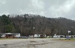 13280 Hwy 38, Lejunior, KY 40849