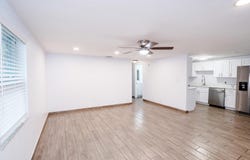 503 MOORE Avenue, SEFFNER, FL 33584