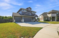 4902 Village Park, Marion, TX 78124