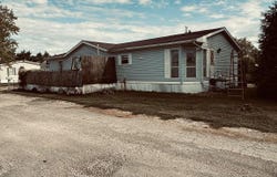 1 JUNIPER Court, Goodfield, IL 61742