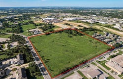 1202 W Thompson Street, Decatur, TX 76234