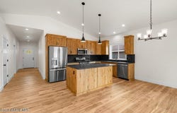 509 S 3rd St, Pinehurst, ID 83850