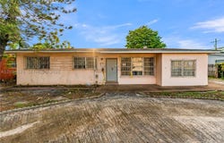 4730 W 8th Ave, Hialeah, FL 33012