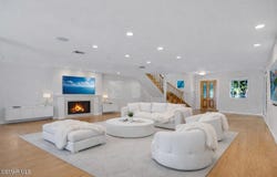 4539 Mammoth Ave, Sherman Oaks, CA 91423
