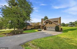413 MASTERS Drive, CROSS JUNCTION, VA 22625