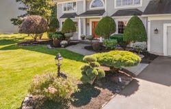 3079 New Williamsburg Drive, Schenectady, NY 12303
