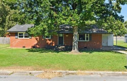 1505 Phillips Avenue, New Bern, NC 28562