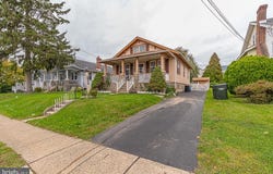 107 CENTER Avenue, WILLOW GROVE, PA 19090