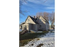 409 S WALNUT ST, ODEBOLT, IA 51458