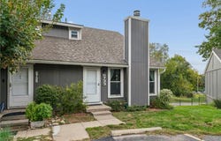 5733 N London Avenue, Kansas City, MO 64152