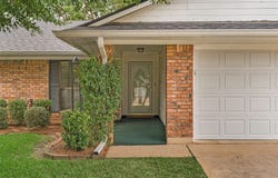 3135 Le Oaks Drive, Bossier City, LA 71111