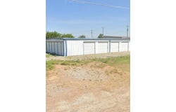 416 E Cleveland Avenue, Electra, TX 76360