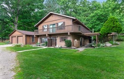 1611 S Williamston Road, Dansville, MI 48819