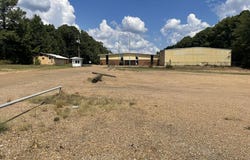 1122 E HWY 82, Stamps, AR 71860