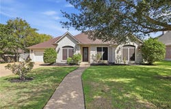 2151 Rockcliffe Loop, College Station, TX 77845