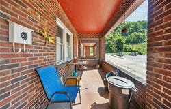 217-219 5th St, Wilmerding, PA 15148