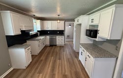 746 Salem Cir, PARIS, TN 38242