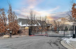 1370 E MEADOW VALLEY Dr, Draper, UT 84020