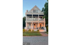 106 STRAND, OXFORD, MD 21654