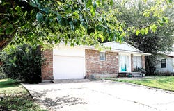 421 E Wilbarger Street, Bowie, TX 76230