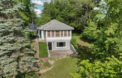 56040 River Heights, Elkhart, IN 46516