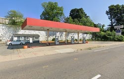 431 Davol St, Fall River, MA 02720