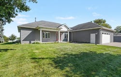 5871 Sandy Drive, Pinconning, MI 48650