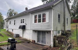 504 Walnut Avenue, Cambridge, OH 43725