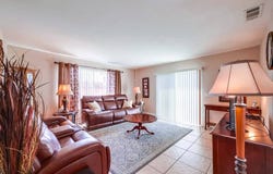 586 E Mead Street, San Jacinto, CA 92583