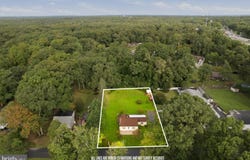 LUKE Drive, PASADENA, MD 21122