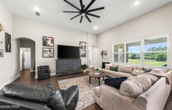 909 Brushed Dunes Circle, Freeport, FL 32439