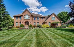 301 Yankee Trace Drive, Centerville, OH 45458