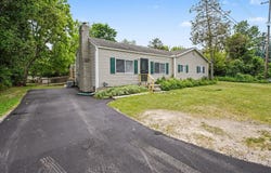 3472 Esson Drive, Grand Blanc, MI 48439