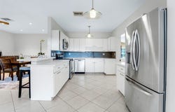 3225 Arthur Ter, Hollywood, FL 33021