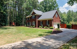 3009 Mamoth Oak Drive, Lancaster, SC 29720
