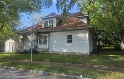 447 S New, Springfield, MO 65806