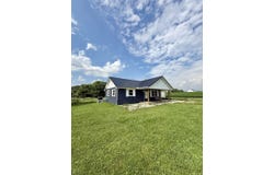 47880 Tornado Rd, Racine, OH 45771